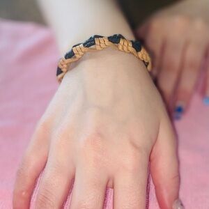 Black and Tan woven Bracelet